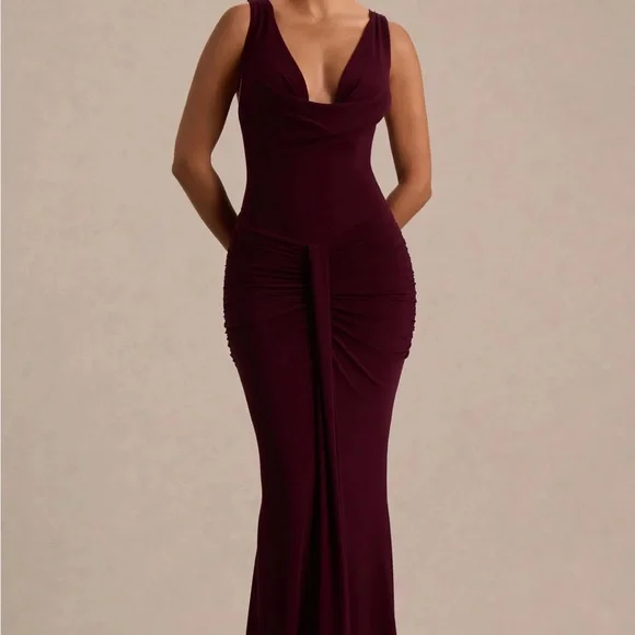 Club L London Burgundy Maxi Dress - Picture 4 of 6